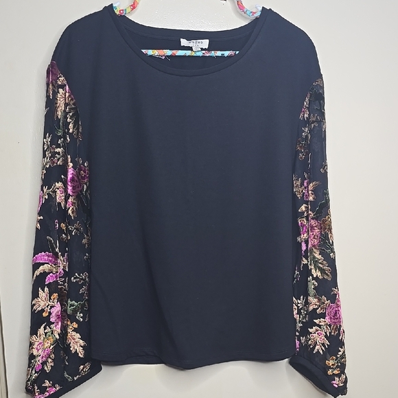 Umgee Tops - Umgee Black and Pink Boxy Blouse with Floral Sleeves